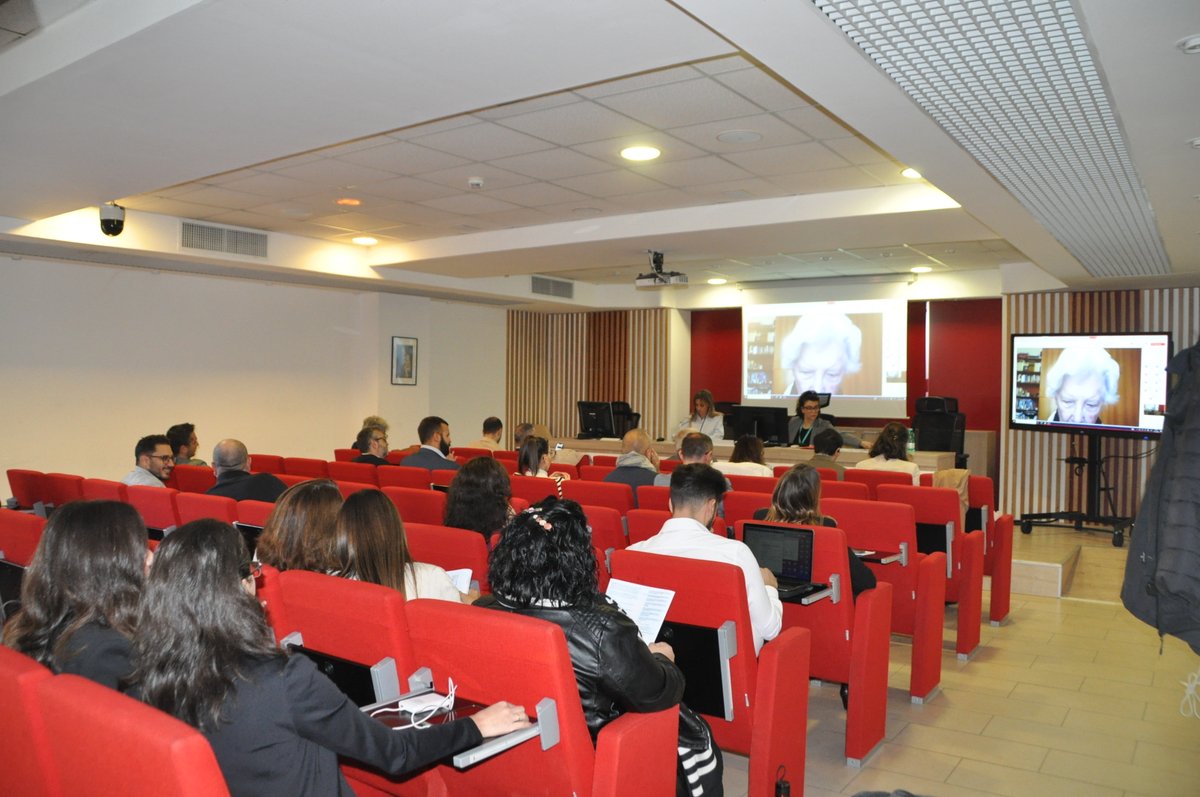 Maddalena De Maria tweet media