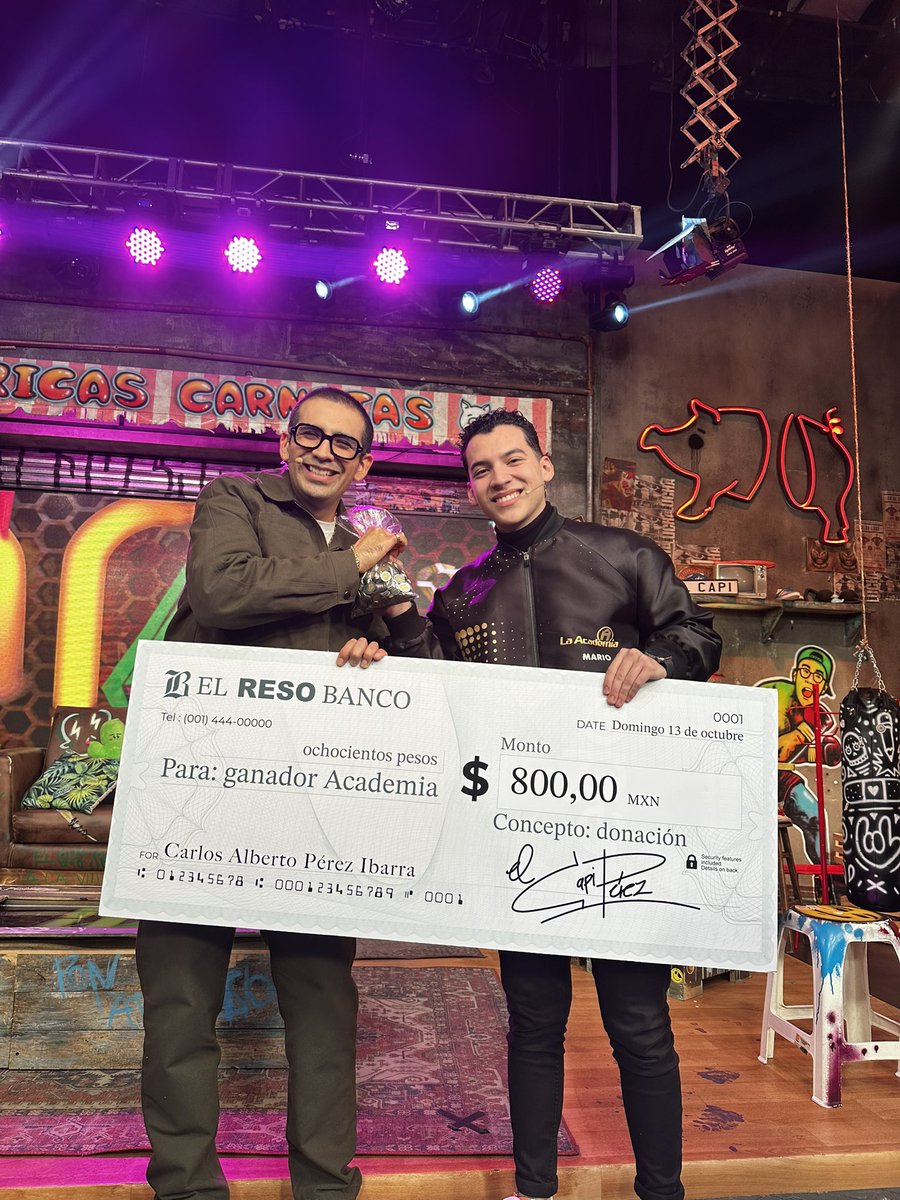 elcapiperez's tweet photo. Ya le pagué a Mario Girón por si estaban con el pendiente. https://t.co/bdZGdxCRJ4