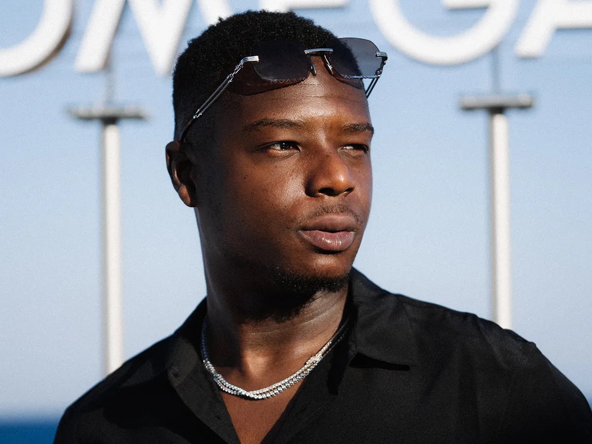 🚨NINHO obtient le 115ème single de platine de sa carrière ! 🤯

Son titre « Pour nous » est certifié platine 💿