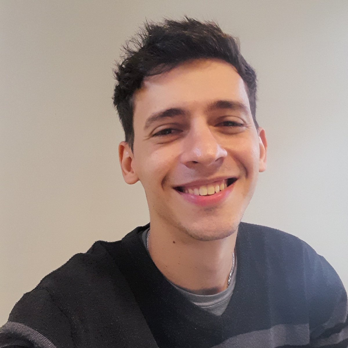 HernnSC1's tweet photo. #NuevaFotoDePerfil https://t.co/h2Yb9T52rA