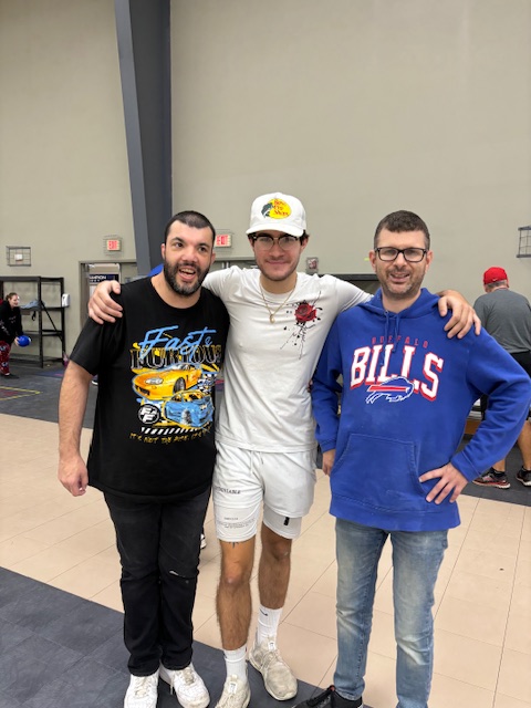 SABAH_Inc's tweet image. Our Hamburg participants have not just been making the best of a tough situation... but they&apos;ve been making everything amazingly FUN!  Although we can&apos;t skate for a while longer due to rink renovations, our Hamburg crew has been loving every minute at The ROCK!  @TheChampProject