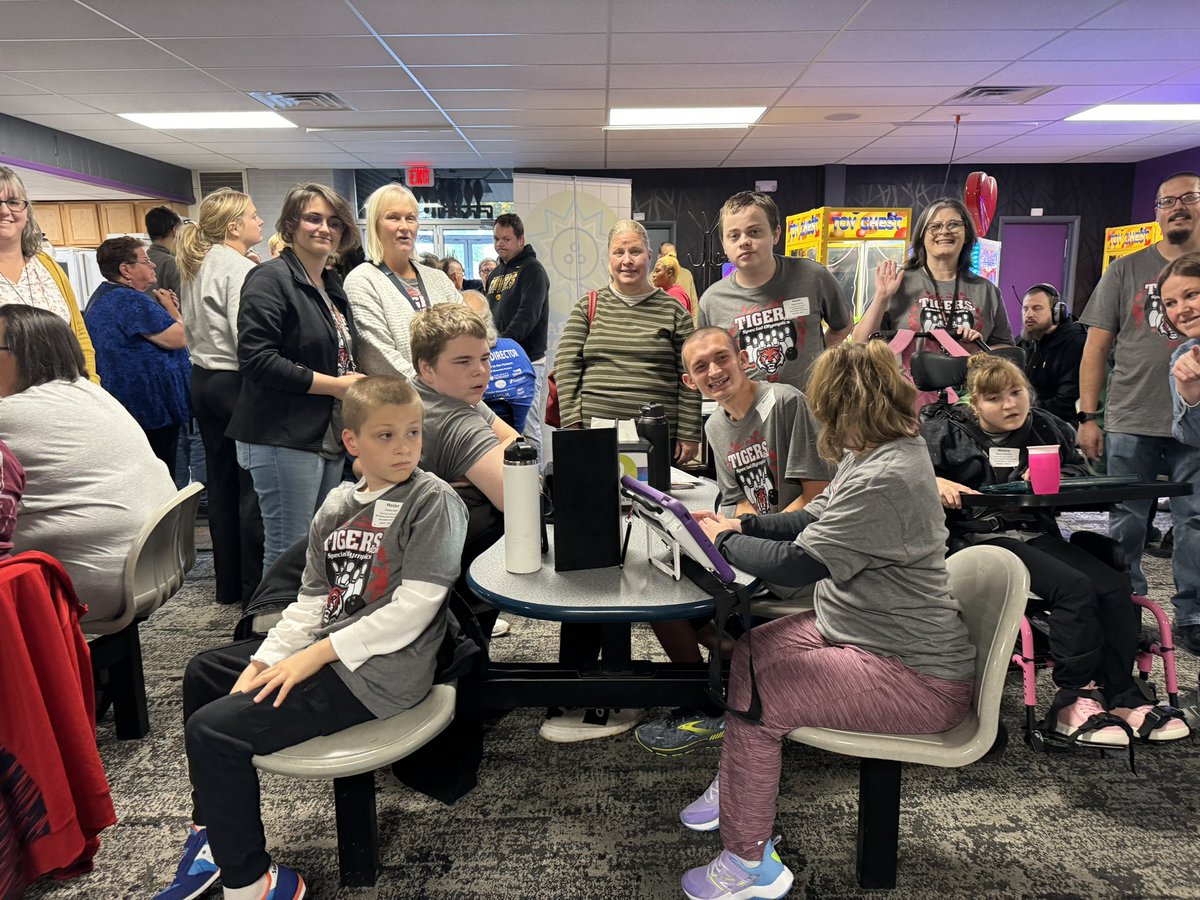 ADM High School tweet media