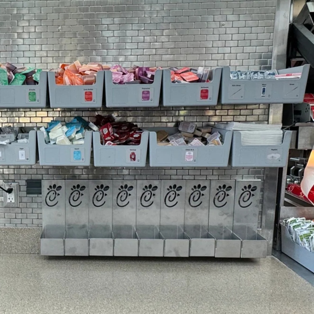 stealthindfab's tweet image. Want to improve your restaurant’s workflow? Reach out today to see how this organizer can help! stealthindustry.com/community/cont…

#HospitalitySolutions #OrganizedWorkspaces #ServiceTracking #WorkplaceProductivity #DurableDesign