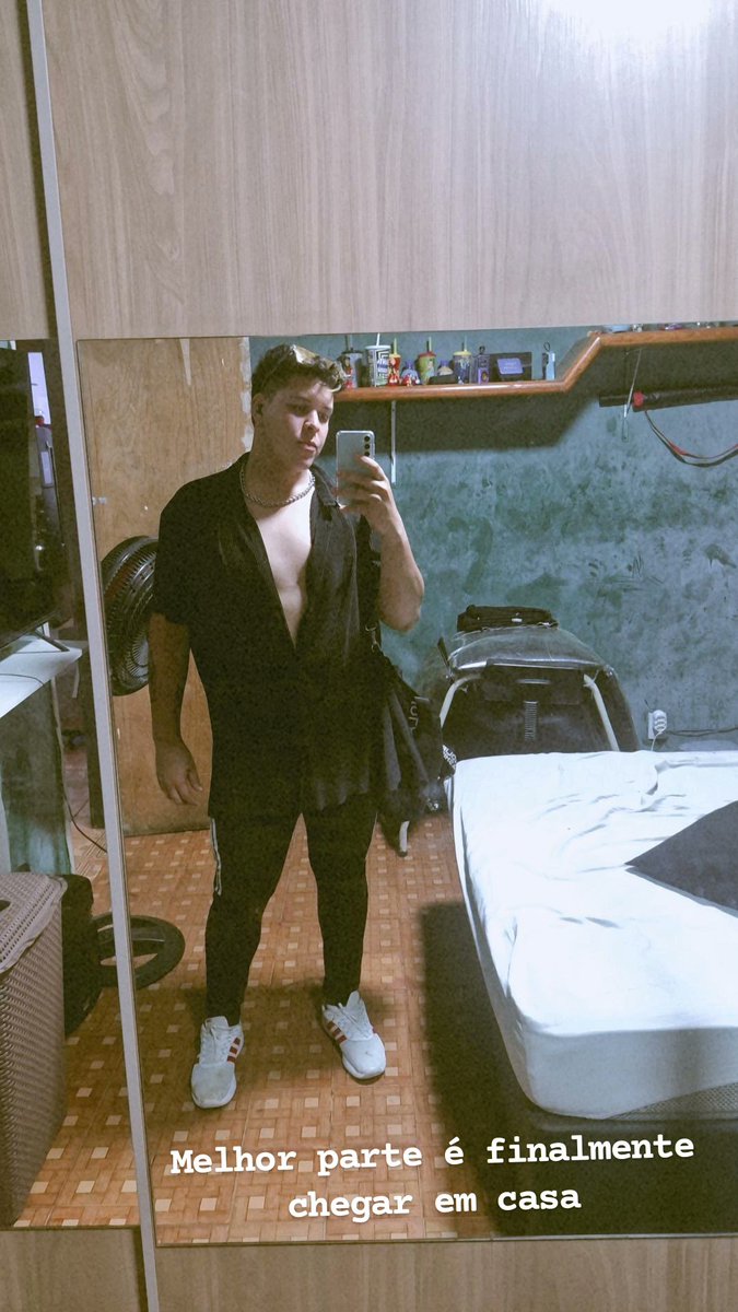 pccoss's tweet image. #instagay