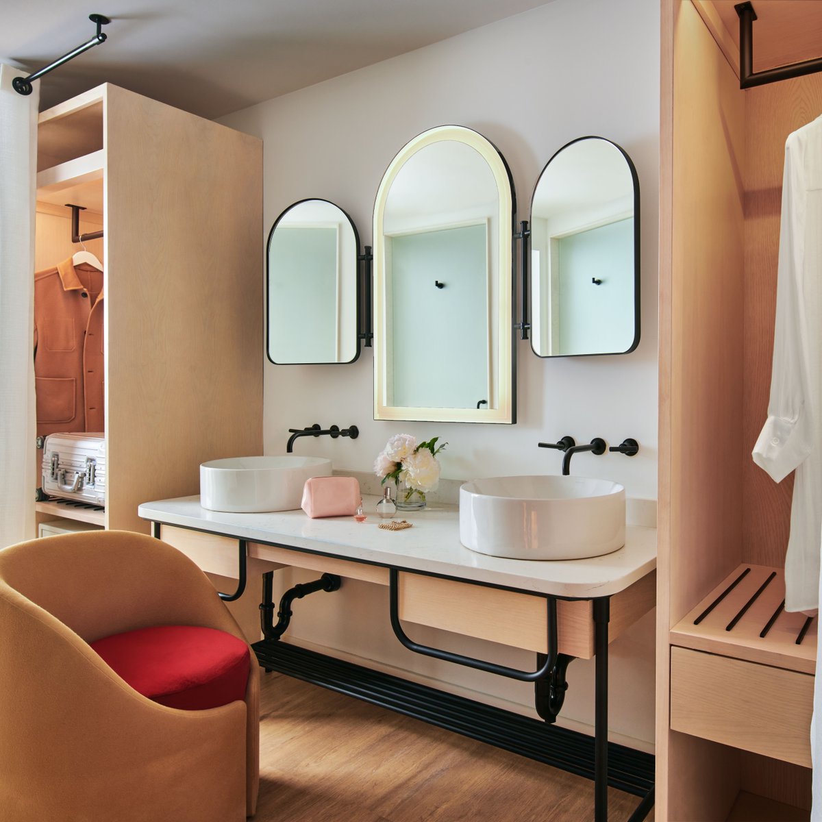 Experience the suite life with up to 20% off our grand chamber suites, but wait...it gets better. Savor a late 2pm checkout, because why rush luxury? ✨

Head to the 🔗 in bio to enjoy your suite escape

#VirginHotelsNYC