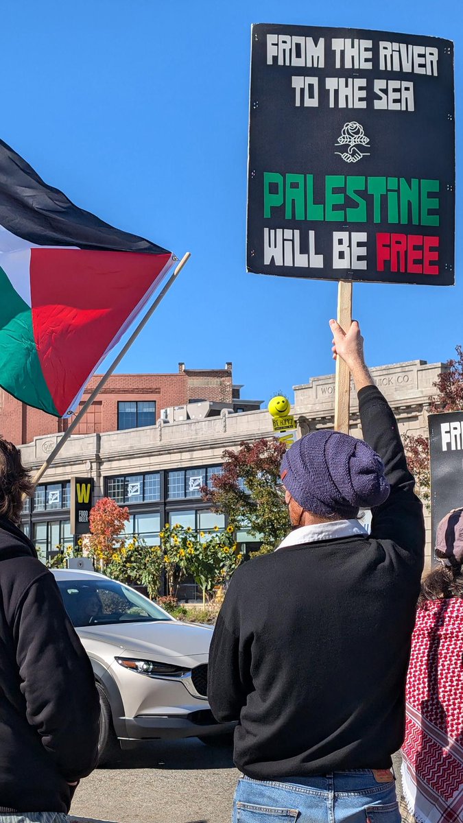 WorcDSA's tweet image. Whether arming them or honoring the PM who said "There was no such thing as Palestinians," Congressman McGovern readily backs the Zionist apartheid regime

But outside his office we're standing up for No Votes for Genocide + No War on Lebanon

Join us! 🇵🇸
worcdsa.org/join