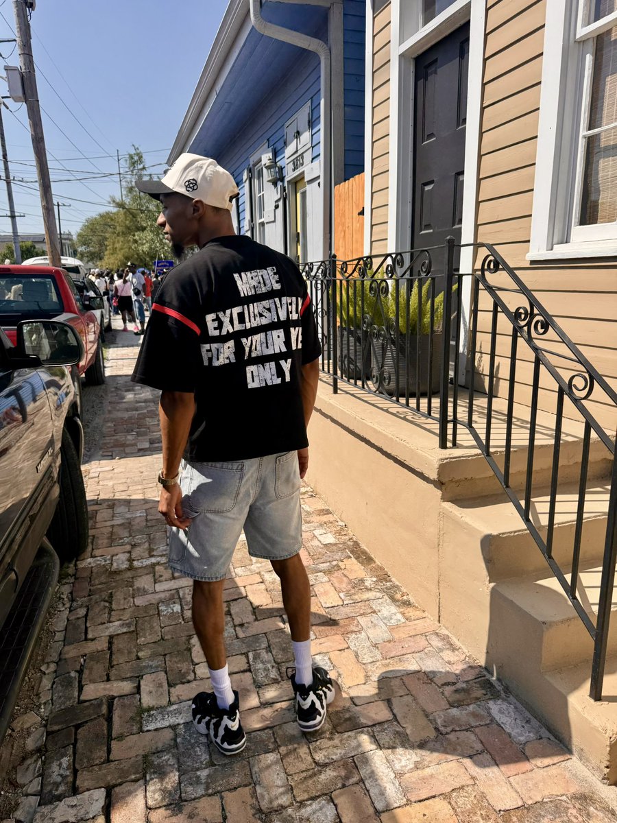 __popd's tweet photo. Youngg🤧 Been Turnt💪🏽🖐🏽 https://t.co/SYFnE6ijR5