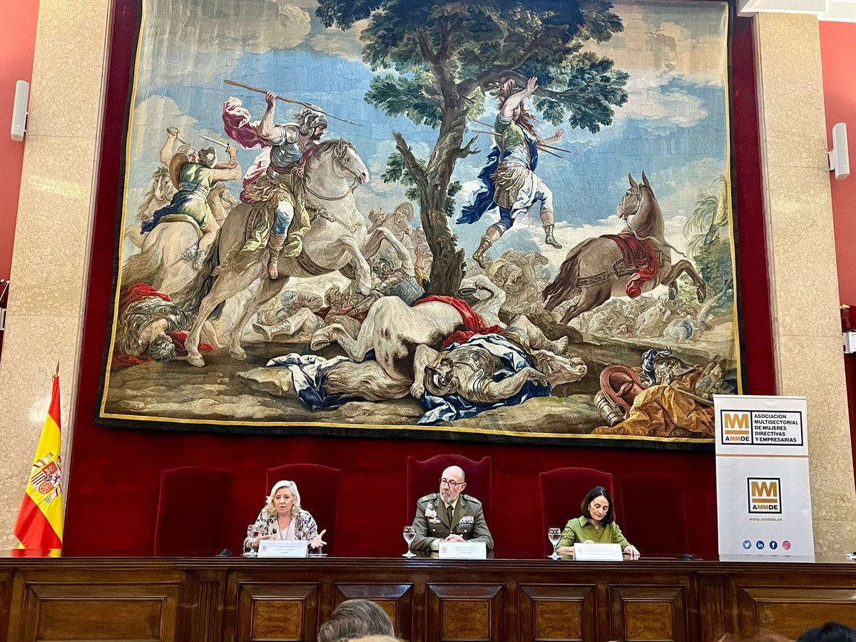 🔴#PremiosAMMDE | Presentes en los #Premios <a href="/AMMDE_/">AMMDE</a> Defensa, Seguridad y Sector Aeroespacial 2024, celebrados en el <a href="/CESEDEN_OFICIAL/">Centro Superior Estudios de Defensa Nacional 🇪🇸</a> 🎖️