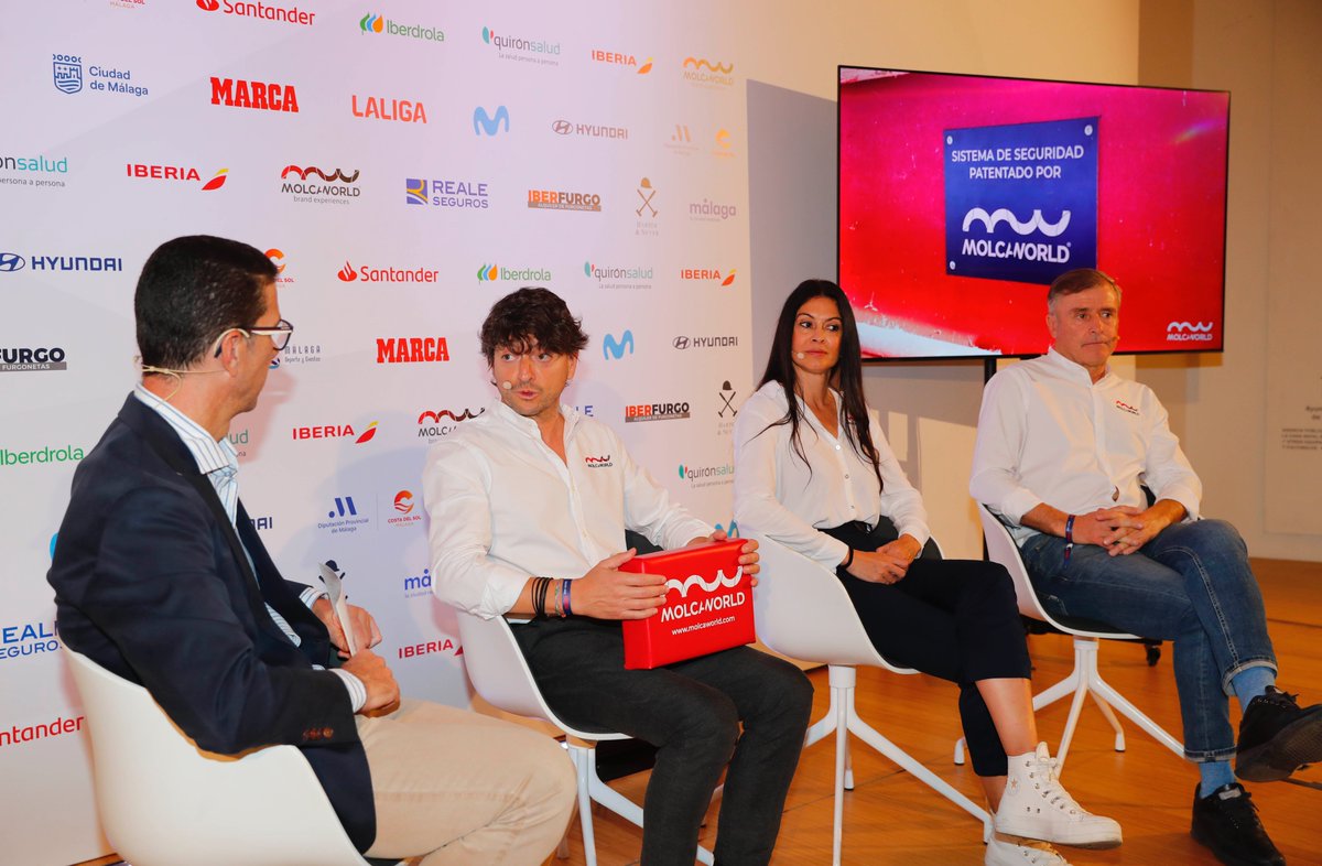 MolcaWorld tweet media