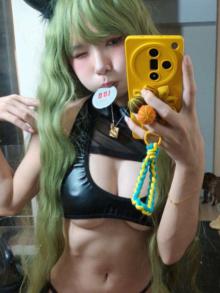 戴若无物 瞬间感触 
凡乐001
实时掌控TA的每一个细节
<a href="/zhuitumoon/">坠兔收光</a>
#FanLe凡乐