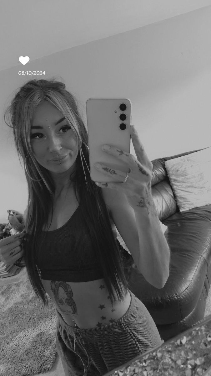 GoddessBeebee91's tweet photo. The only way to impress me is using you're wallet.  Now start sending

Findom finD paypig cashslave humanATM https://t.co/xG33CrEC0X