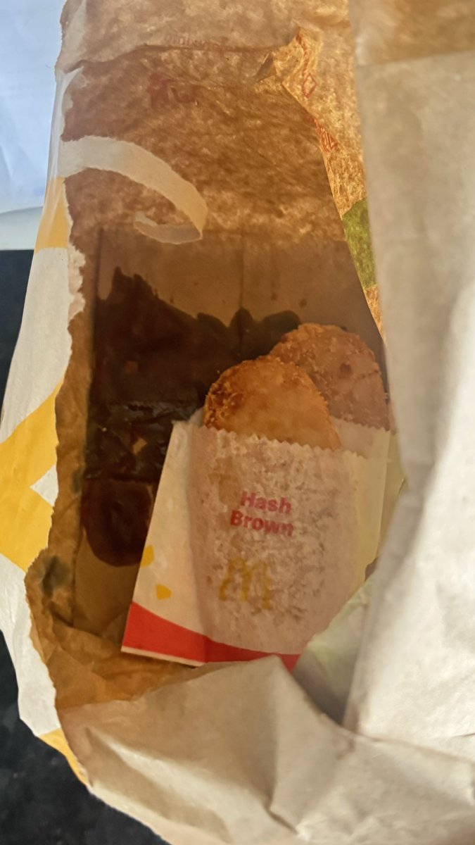 DylanDoughty's tweet photo. @McDonaldsUK I Ordered on @UberEats from your Barnstaple store, food is stone cold, look at the state of this https://t.co/RBaKoX6L9l