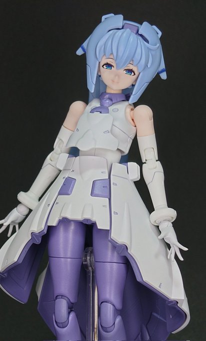 モビルドールサラさん完成
顔のモールド埋めたのでアイデカールは反則技を使わせてもらってる 