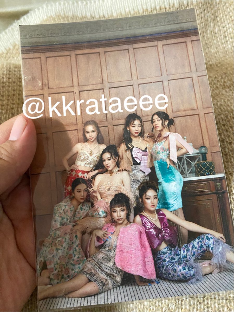 kkrataeee's tweet photo. โปสการ์ด mixรวม 200รส. ลดได้ค้าบ💘 #ตลาดนัด4eve https://t.co/PQG4HvuVkw