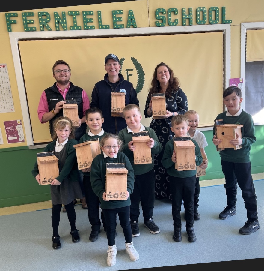 Isn't it great when a good idea takes flight? We are thrilled to be co-sponsors of a superb initiative by GreenTweed Eco, giving 10 specially-built bird boxes each to 200 schools across Aberdeen City and Shire. Once pupils and teachers have decided on the most bird-friendly spots