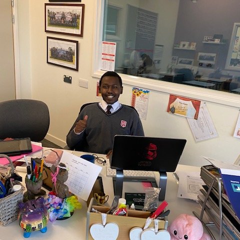 stcyres6th's tweet photo. Good luck to @stcyres6th Eymen who has just submitted his @ucas_online application. π©Ίπ§ββοΈπͺ#stcyreschat #Classof2025 #futuremedic #MondayMood https://t.co/esFdyFNmoA