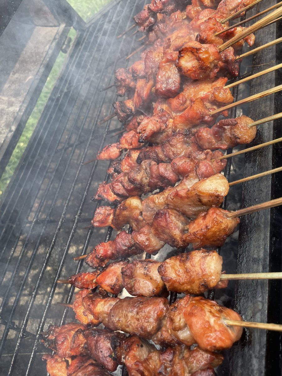 Brighto_Dynasty's tweet photo. Today we call it Bonus Mondays!!!

Order pork today and you earn a free stick extra 

Call or WhatsApp 0704050726 https://t.co/Ke0BDBZPQ3