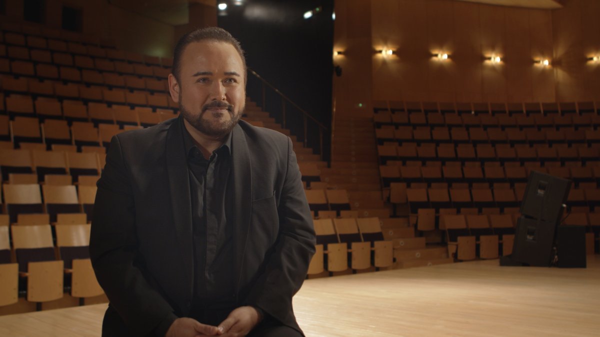 la2_tve's tweet photo. La historia de Miguel Fleta en @Impres_TVE el domingo a las 21.30h. 

El documental 'Fleta Tenor Mito', cuenta con la participación de: Javier Camarena, Ramón Gener, María Fleta y Pedro Lavirgen, entre otros.

https://t.co/JgDg25bsdK https://t.co/UMPBiuaJnT