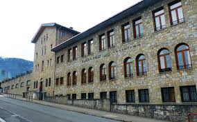 MUnibertsitatea's tweet image. Asteazkenean, hilak 16, Gasteizko @olabideikastola bisitatuko dugu eta ostegunean, hilak 18, Oñatiko @ELKARHEZI ikastetxea. Gure hezkuntza-proiektua eta graduak aurkeztuko ditugu. Laster arte! 🙌🏻

#LearningFromReality