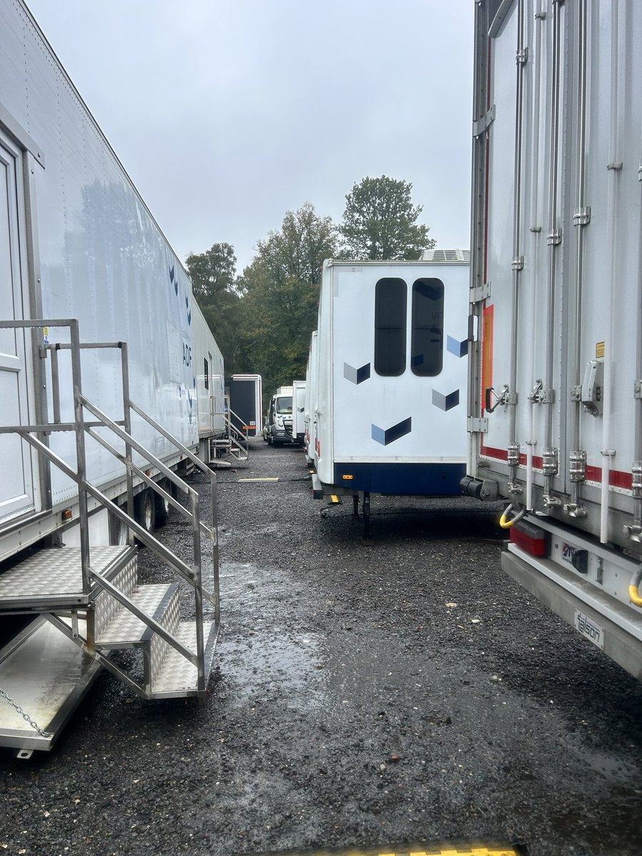 Holly Jane tweet media