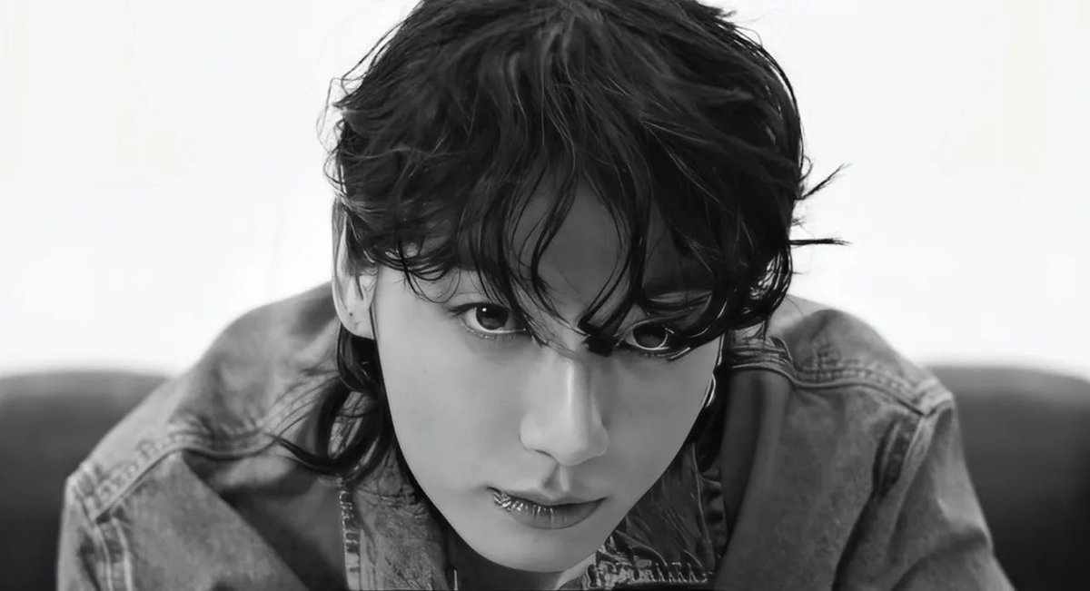 JKRadioUpdateAS's tweet photo. I vote for #Jungkook at #2024MAMAVOTE https://t.co/bNEn8JKHlR