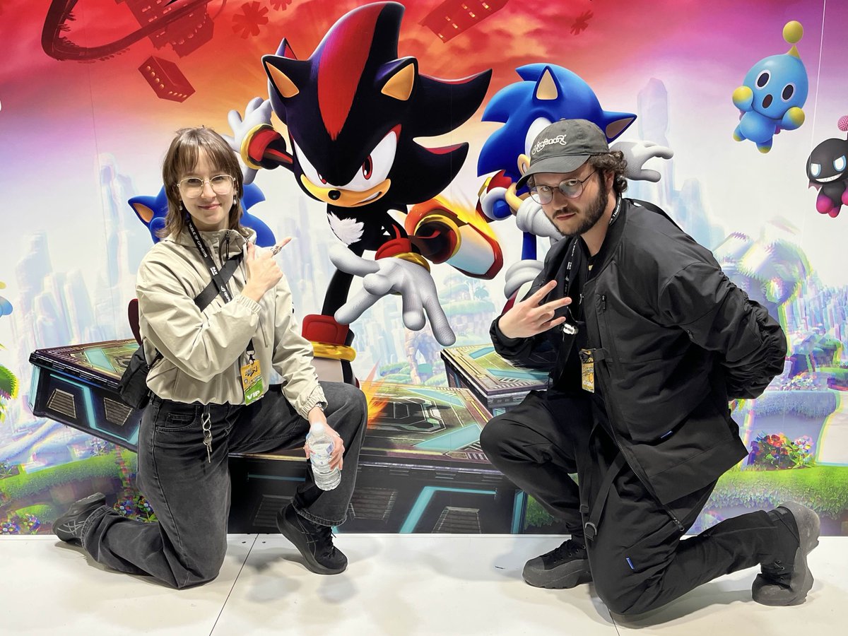 Had the pleasure of meeting <a href="/moe9times/">moe</a> at PAX. 
He was surprisingly down to earth, and VERY funny.