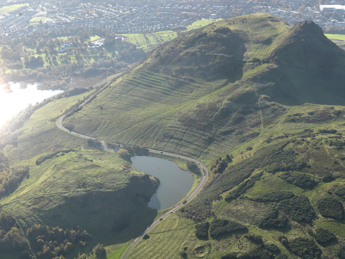 Holyrood Park has a history of human use that stretches back at least 7,000 years.

It's home to the remains of ancient forts and traces of thousands of years of agricultural activity.

Discover the amazing archaeology in the heart of Edinburgh: ow.ly/OPUp50TKB3M