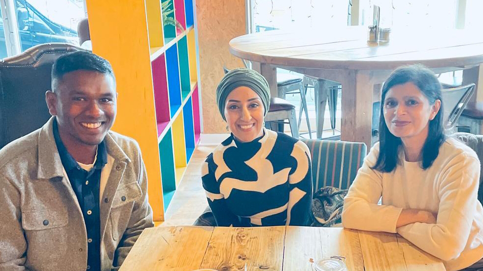 Abtisam_Mohamed's tweet photo. A wonderful morning meeting representatives from @furdday to talk about their work bringing communities together with sport https://t.co/UE3BG0Ec7S