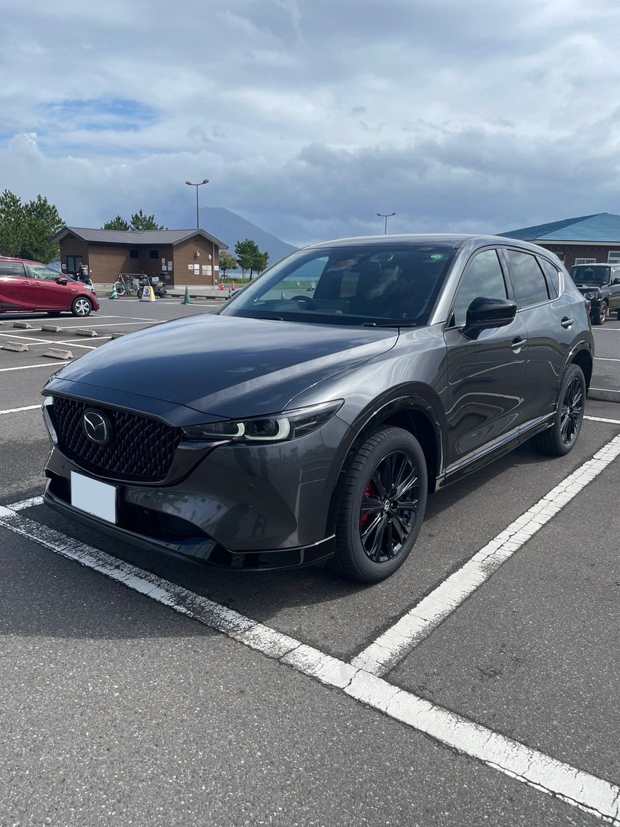demi_his's tweet photo. 2024.10.14
CX-5 25S Sports Appearance
納車されました✨

とりあえずでかい！かっこいい！
これからよろしくお願いします🙇‍♂️ https://t.co/D3T8jdAabb