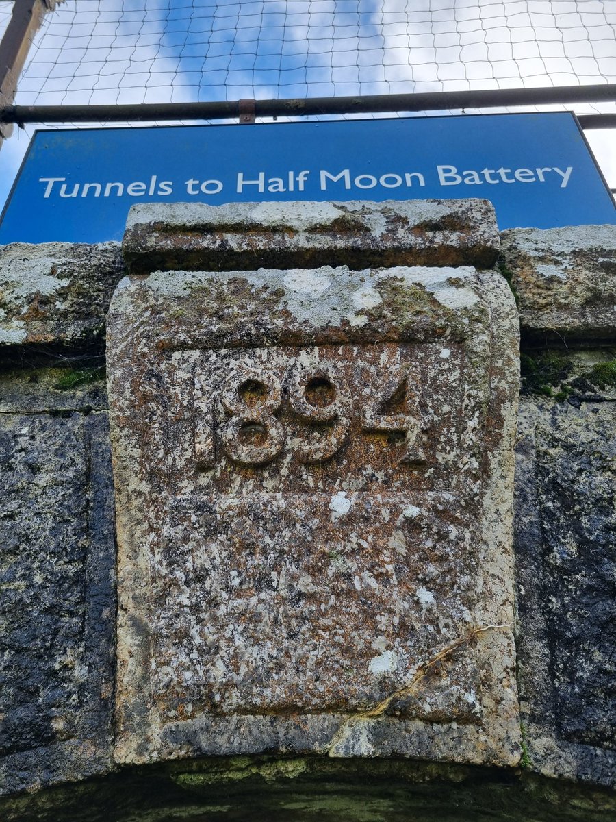 ibheritage's tweet photo. Tunnelling to the half moon at Pendennis Castle @EnglishHeritage. #heritage https://t.co/Tx6y5Ccl28