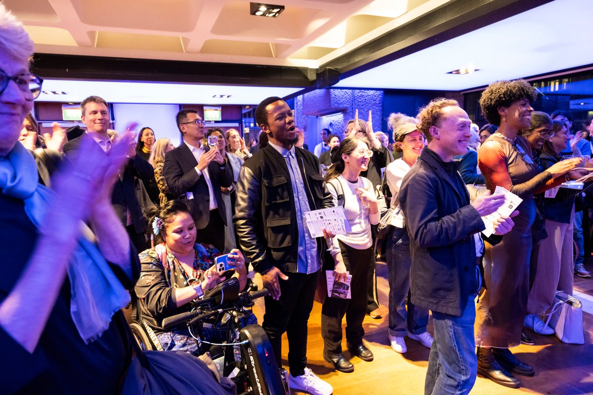 Dance Umbrella tweet media