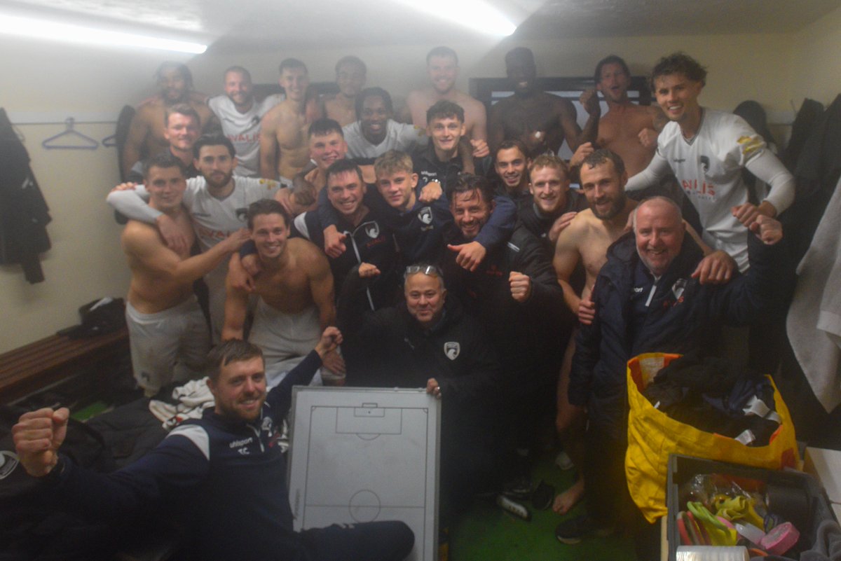 Weston-super-Mare AFC (@wsm_afcofficial) on Twitter photo Chesham (A) ✅
Chelmsford (H) ✅
Maidstone (A) ✅
Hornchurch (H) ✅
Slough (H) ✅
St Albans (A) 🤝
Wimborne (A) ✅
Dorking (H) 🤝
Chippenham (A) 🤝
Chippenham (H) ✅
Welling (A) ✅
Keynsham (H) ✅
Lowestoft (A) ✅
13 unbeaten 👀
This team 🔥
📷 Ade Threasher \ <a href="/mstainerphotog/">Mark Stainer Photography</a> Chesham (A) ✅
Chelmsford (H) ✅
Maidstone (A) ✅
Hornchurch (H) ✅
Slough (H) ✅
St Albans (A) 🤝
Wimborne (A) ✅
Dorking (H) 🤝
Chippenham (A) 🤝
Chippenham (H) ✅
Welling (A) ✅
Keynsham (H) ✅
Lowestoft (A) ✅
13 unbeaten 👀
This team 🔥
📷 Ade Threasher \ <a href="/mstainerphotog/">Mark Stainer Photography</a>
