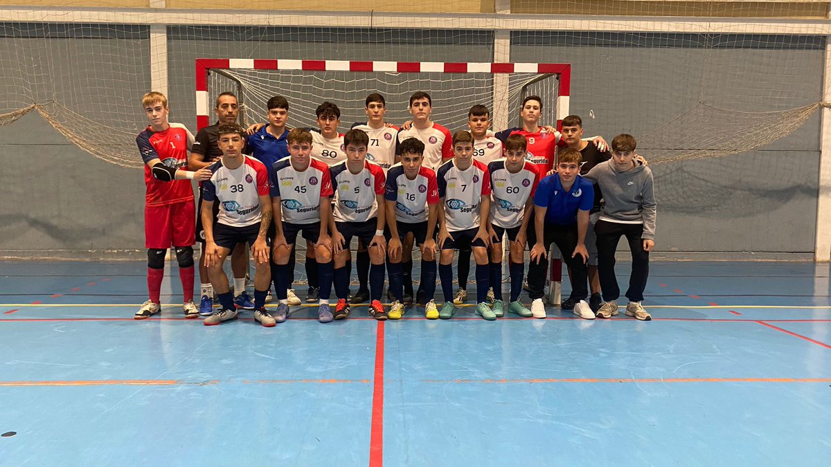 El RESUMEN 🔎 | ¡Así fue nuestro fin de semana, nazarenos!

✍️ Os dejamos en la web las crónicas de los 3 partidos que disputaron nuestros escalafones inferiores en este 11-13 de octubre 

❤️💙 GTS #NazarenoDosHermanasFS #Juntosporunapasión

nazarenodoshermanasfs.es/2024/10/14/fin…