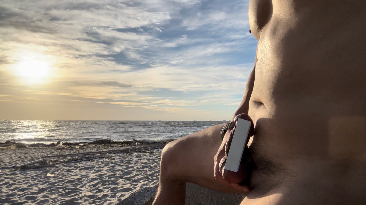 DD (@d_d_exposure) on Twitter photo 