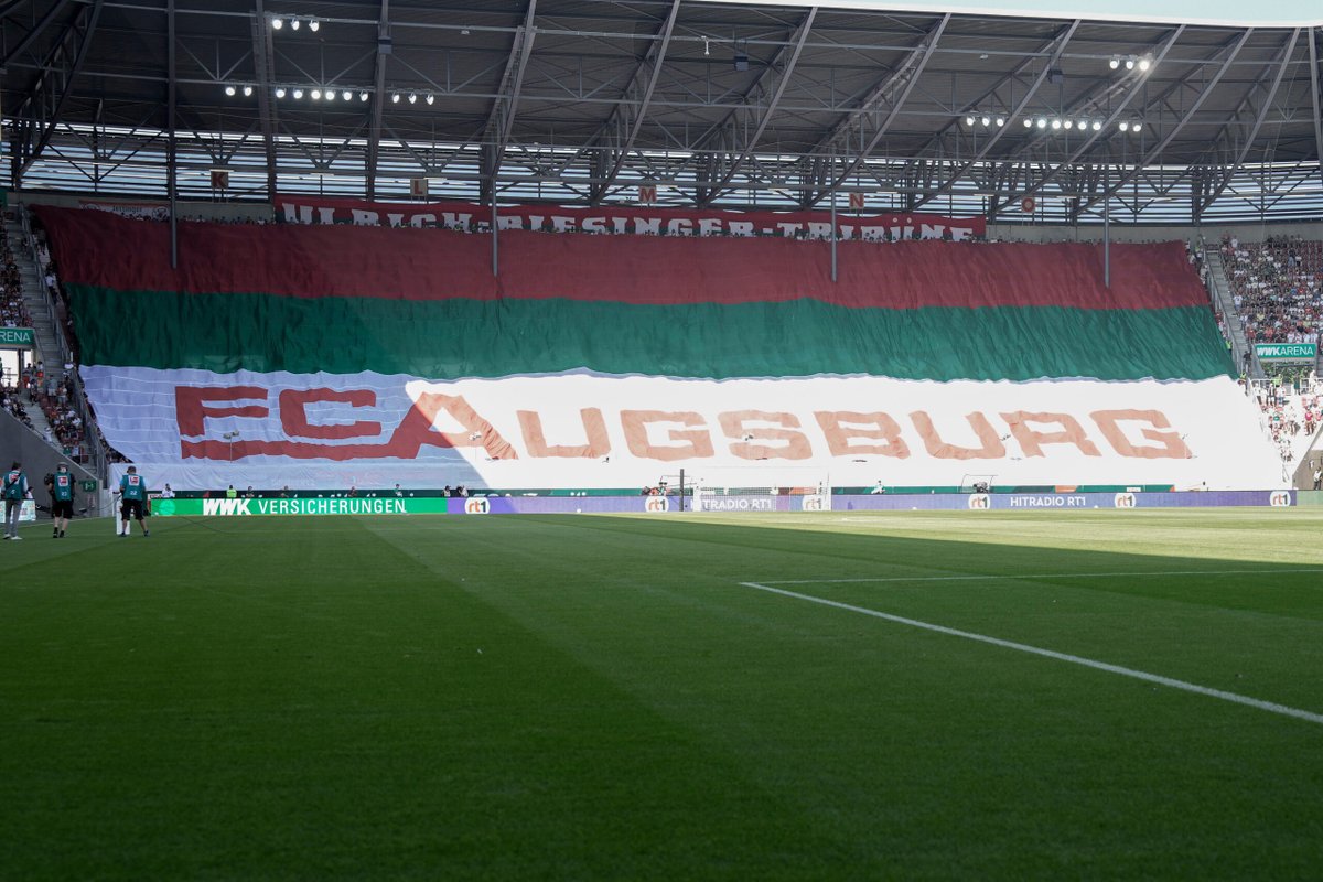 Der FC Augsburg wählt auf seiner Mitgliederversammlung seinen Aufsichtsrat, der den Vorstand bestellt. Wenn man die Kandidaten betrachtet, dann fehlt eines: Vielfalt. Ein Kommentar. 
 
#RoGaz #RosenauGazette #FCA #FCAugsburg #Aufsichtsrat #Kandidaten #Mi
rosenau-gazette.de/2024/10/14/vie…