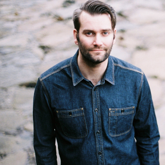 I've always loved the work of Jonathan Nangle &amp; know him since our early days in Dublin's Spatial Music Collective. I'm delighted that he'll bring his sound/light installation Untitled (after Dan Flavin) to Glasgow for Samhain Sound at Civic House, Nov 2nd:eventbrite.co.uk/e/samhain-soun…