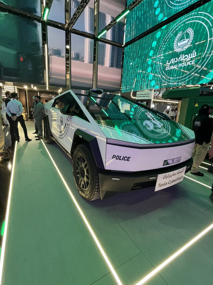 Dubai Police now has a CyberTruck in its fleet. How cool is that! <a href="/elonmusk/">Elon Musk</a>