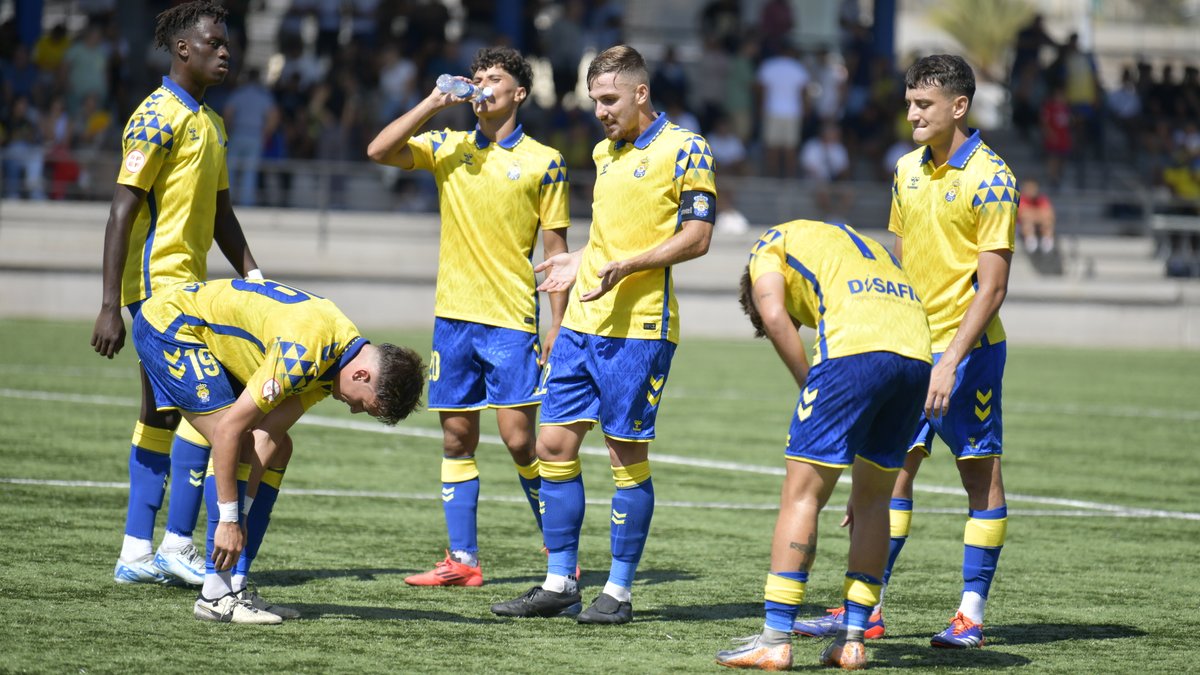 UDLP_Cantera's tweet photo. ᴄᴀᴘɪ 🫡

#75AniversarioUD #LaUniónDePorVida #LaUnionHaceLasPalmas https://t.co/y34prf3m4e
