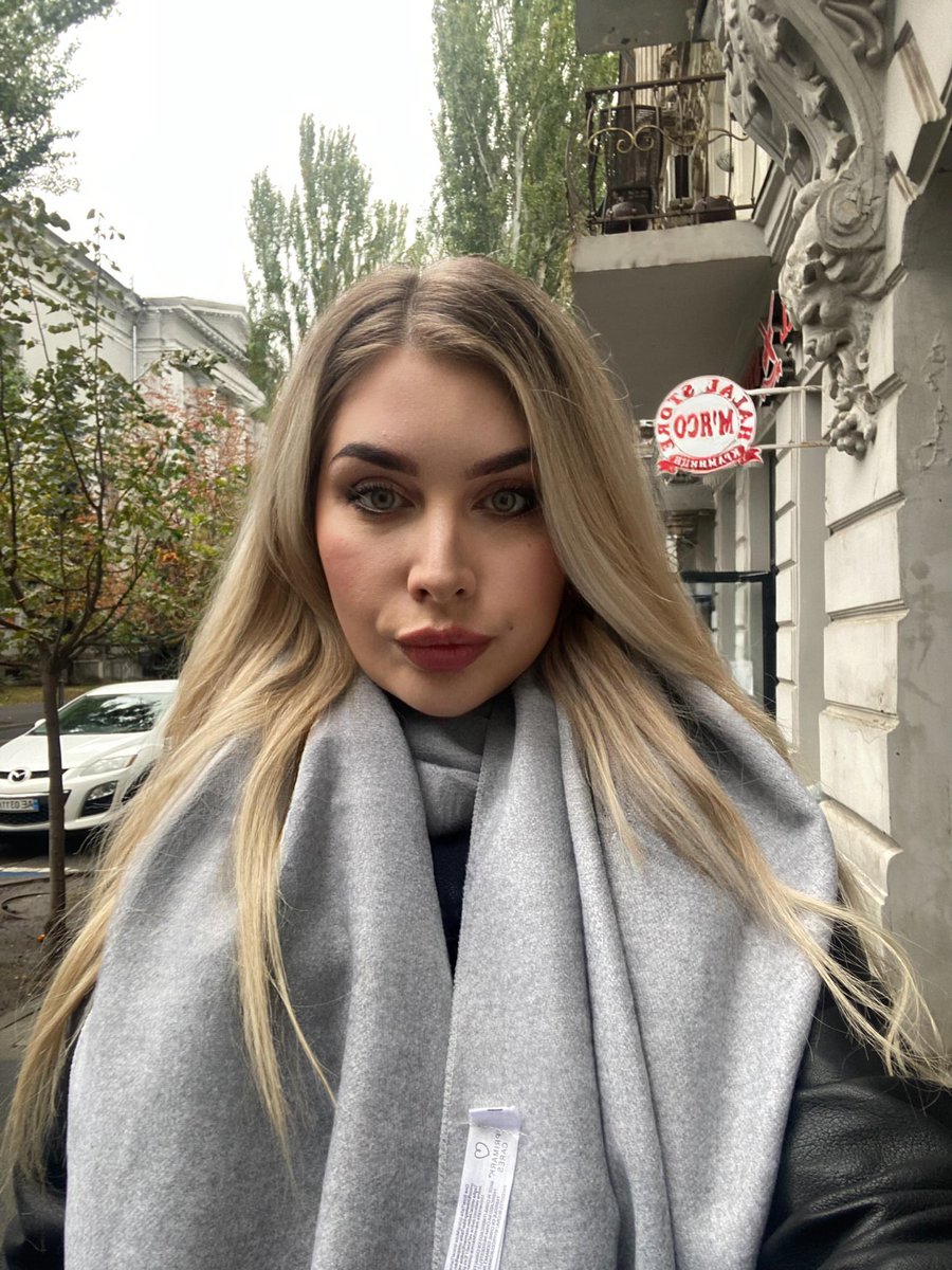 Коли перед виїздом гуляла у босоніжках, а повернулася, і одразу взула чоботи
