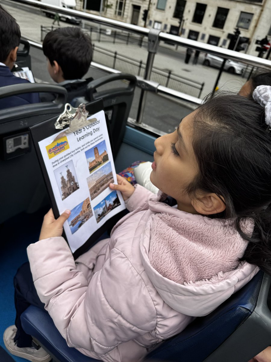 Mr. Gilbert Year 5 tweet media