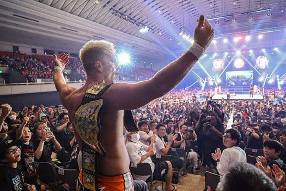 WrestlePurists's tweet photo. ZACK SABRE JR HAS DEFEATED TETSUYA NAITO FOR THE IWGP WORLD HEAVYWEIGHT CHAMPIONSHIP!!!

HE BROUGHT IT HOME 🇬🇧🇬🇧🇬🇧

#njkopw #njpw https://t.co/yR2hkqH774