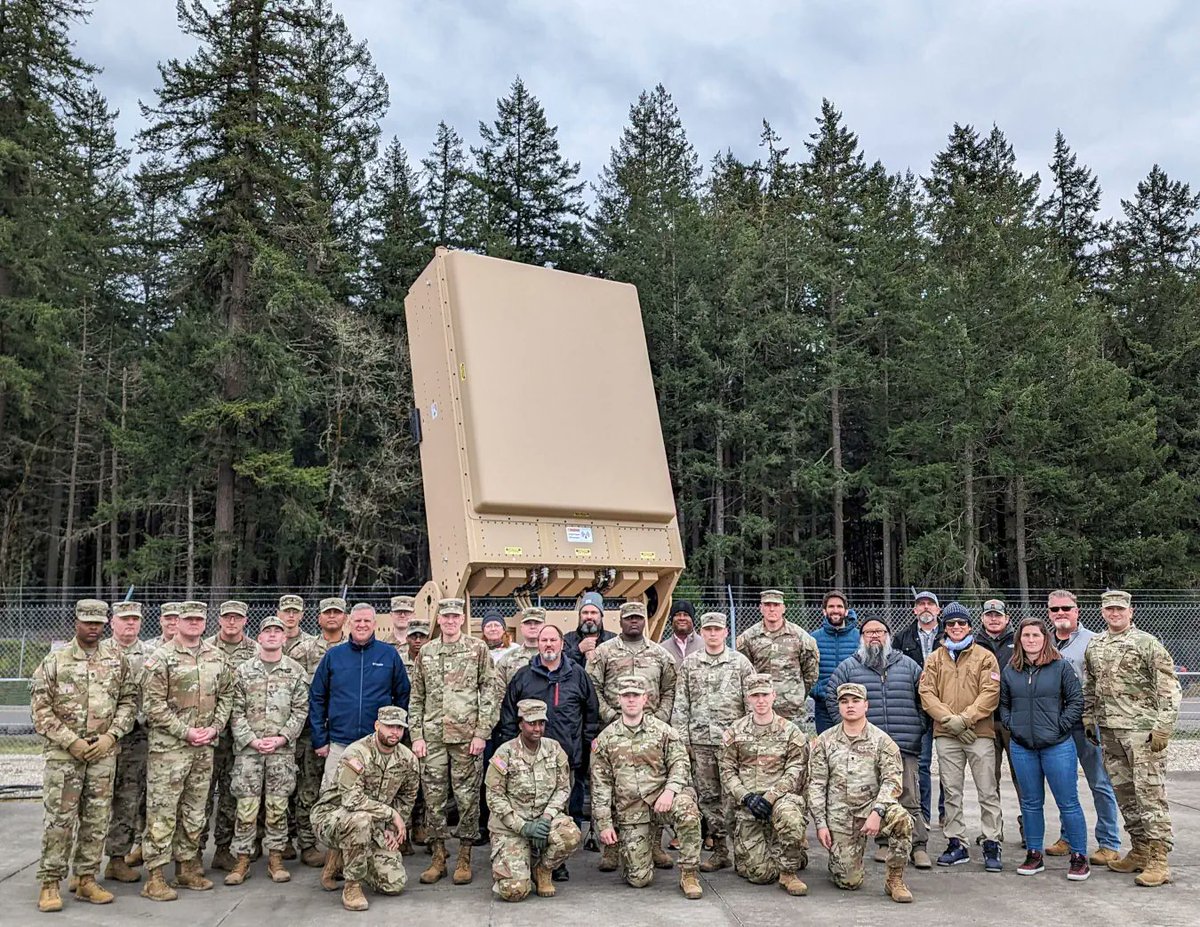 AirPowerNEW1's tweet image. There are 3 SS High Power Microwave #HPM weapon systems (+ derivatives) currently in production, adv. development or prototyping stage within the DOD across CUAS and CCM applications.
🔸Epirus Leonidas
🔸Leidos #Mjolnir (Follow on to THOR)
🔸RTX Defend (Follow on to #CHiMERA)