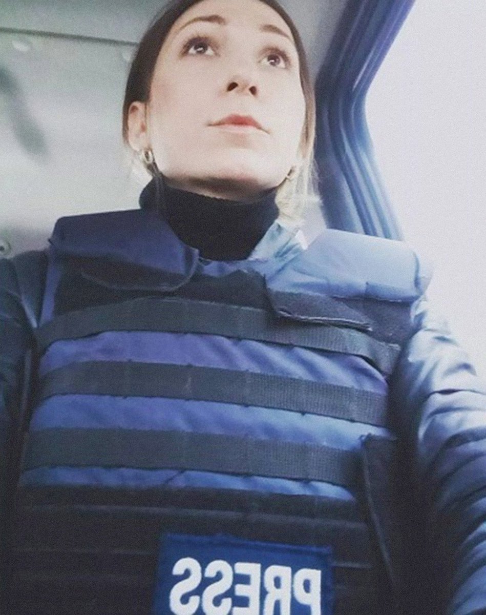 «Ее жизнь была отнята потому, что она осмелилась говорить правду». Погибшая в плену украинская журналистка полгода находилась в пыточном СИЗО.

На прошлой неделе украинские власти сообщили о гибели взятой в плен российскими военными 27-летней украинской журналистки Виктории