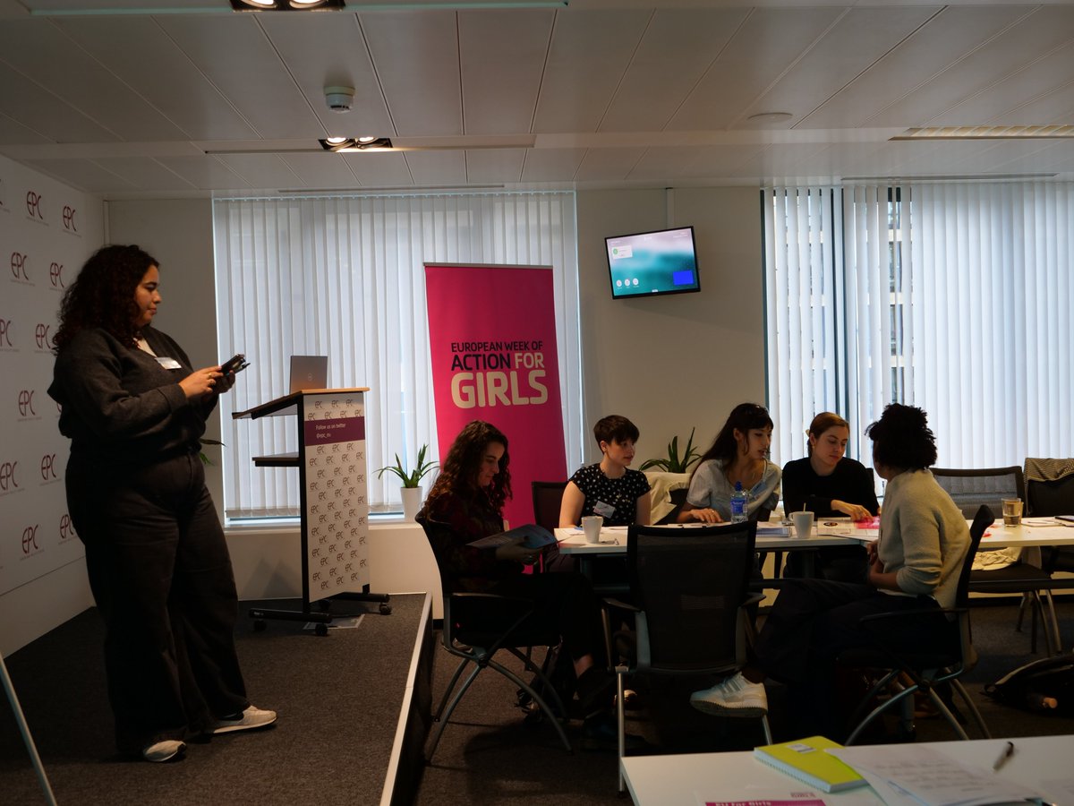 EU Girls Week tweet media