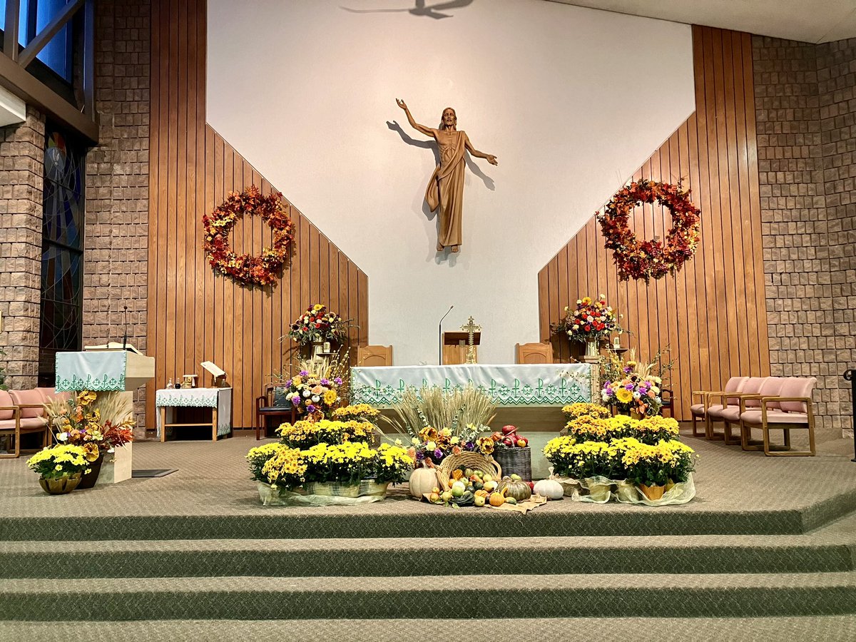 lakwill's tweet photo. St Anthony of Padua Church Brampton Ontario Canada on Thanksgiving Day 2024 https://t.co/K2LpKjFE5Z