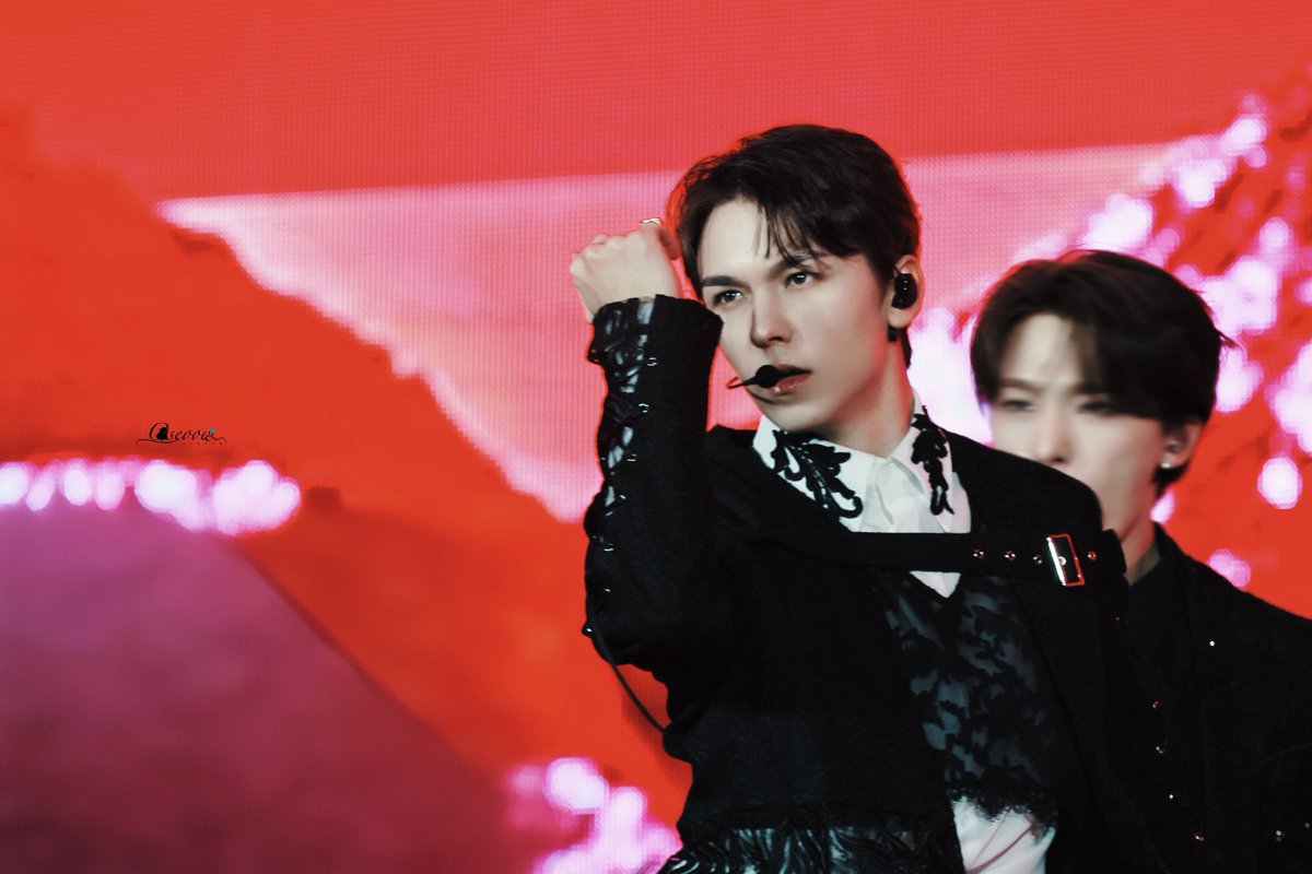 241012 D-1
SEVENTEEN [RIGHT HERE] 
IN GOYANG 

👑

 #VERNON #버논 #최한솔 #バーノン 
#세븐틴 #SEVENTEEN
