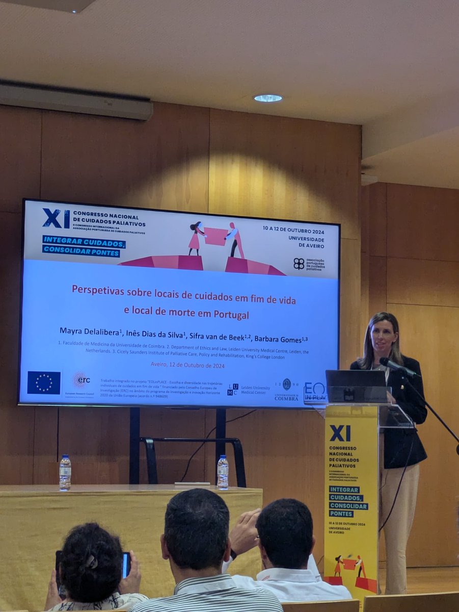 Last Friday, <a href="/Mayradelalibera/">Mayra Armani Delalibera</a> presented her research on Portuguese stakeholders' perspectives on places of #EoL care and death in Portugal at the #ACPC2024 Congress 🔥