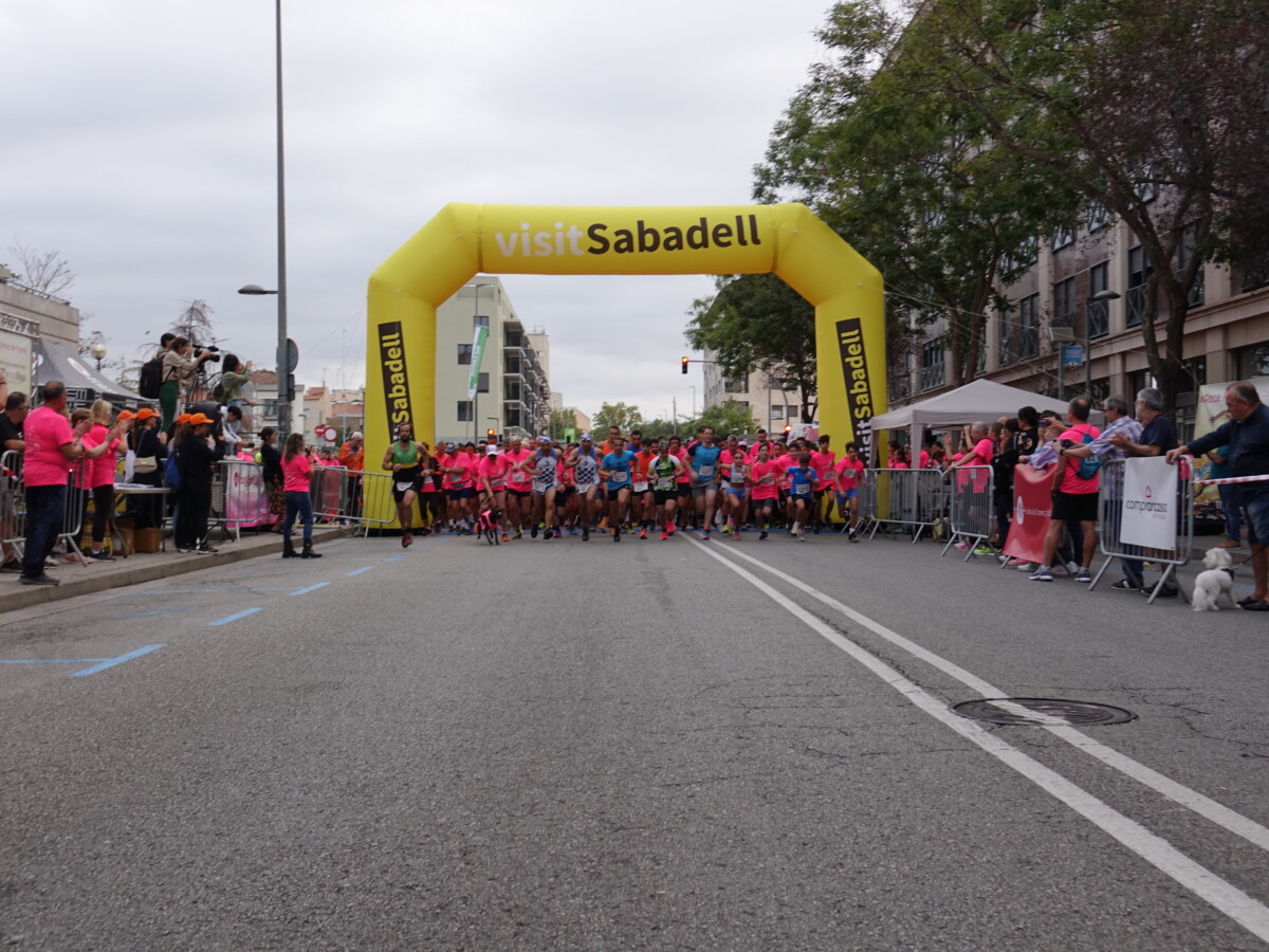 OncolligaCAT's tweet image. 🚨Últims dies per inscriure’s a la 3a #RaceForLife pel càncer de mama de Sabadell 🙌
🎟️Les inscripcions s’’han de fer a través de i.mtr.cool/uylsvhglpg o en persona al Centre Cívic Creu Alta a un preu de 12 € i es tancaran el 17 d’octubre. 😱
A què estàs esperant? 😉