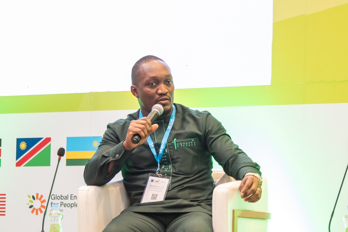 IRENA's tweet image. 🌍 The first panel at the #APRAfrica Investment Forum sparked dynamic discussions among ministers from APRA countries. 

They delved into national priorities and strategies, tackling real-life challenges their nations face in accelerating renewable energy deployment.