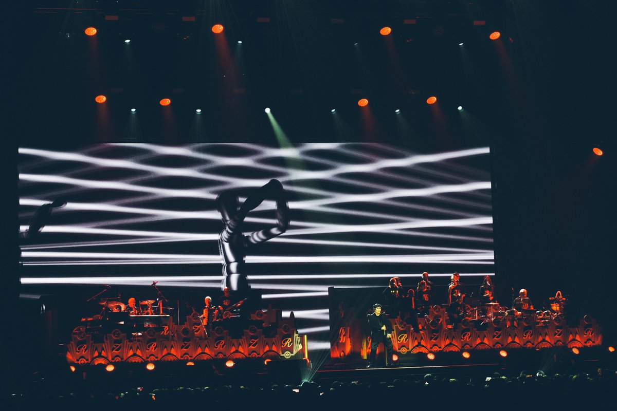 Renato Zero tweet media